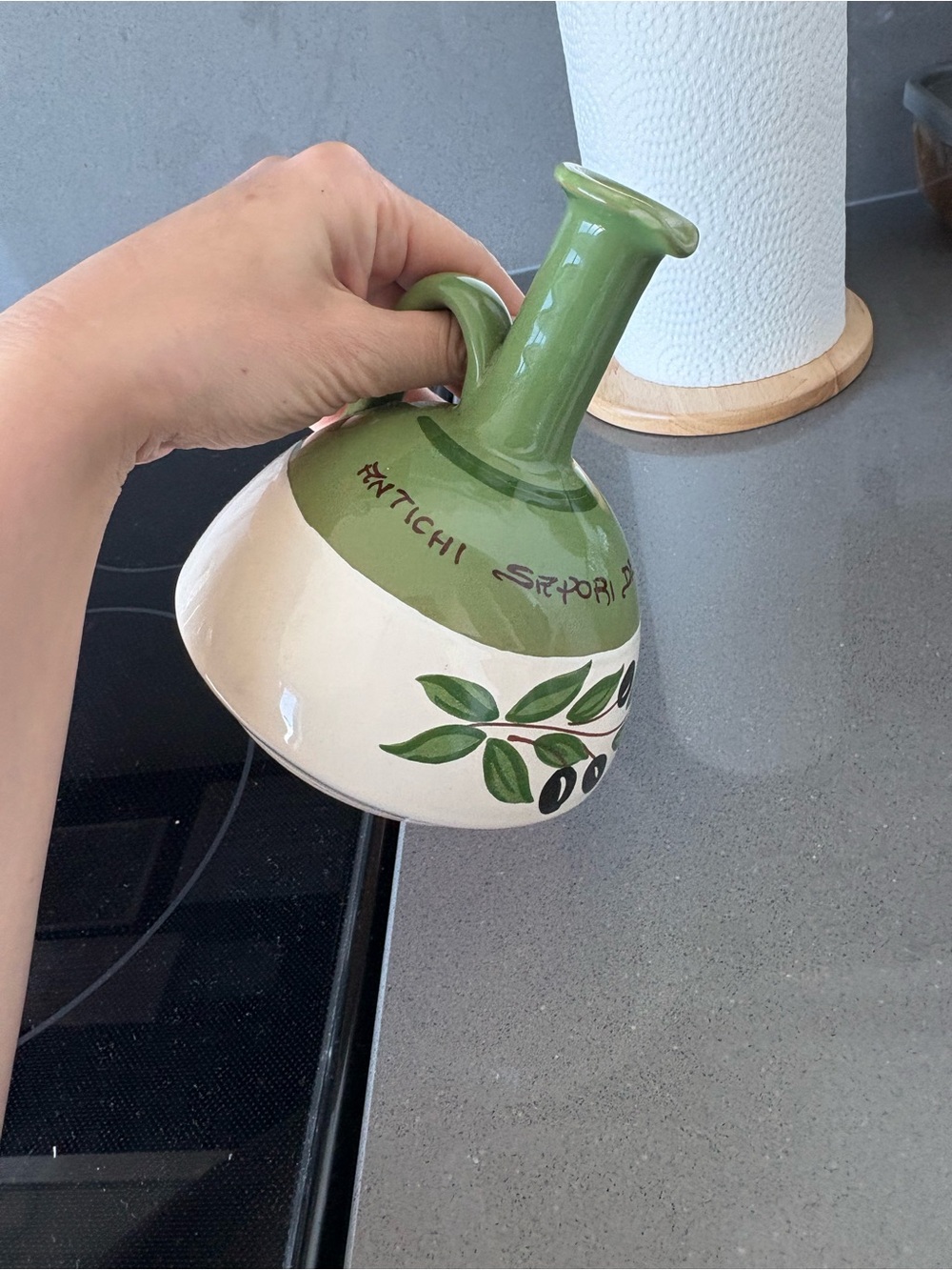 Italian Green and White Hand-Painted Ceramic Olive Oil Cruet - Picture 3 of 7
